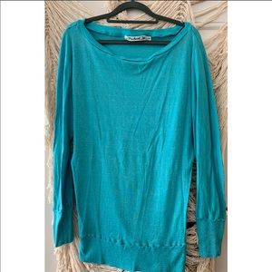 Turquoise scoop neck top w/ silver shimmer thread